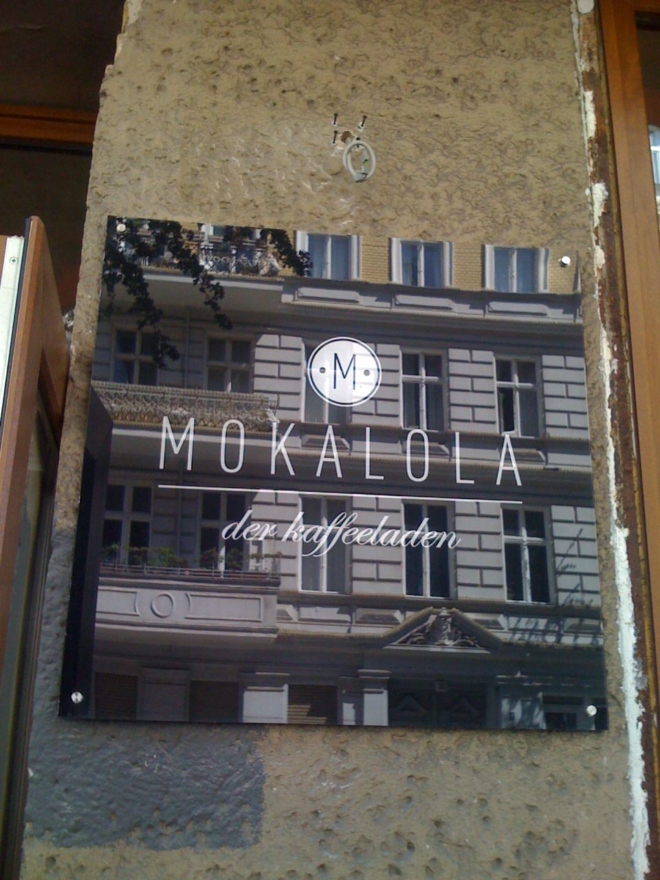 Read more about the article <!--:en-->!!!Cafe Deluxe at Mokalola in Schoeneberg!!!<!--:-->